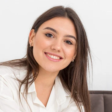 María P.